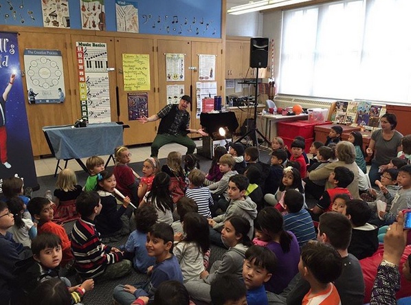 Magician Chris Westfall at school